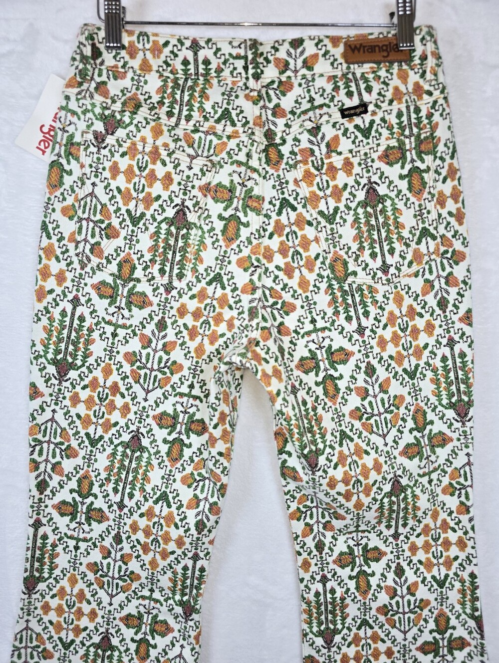 Wrangler High Rise Fierce Flare Jeans NWT 4x32 Floral Boho Western 70s Pants - Picture 8 of 16